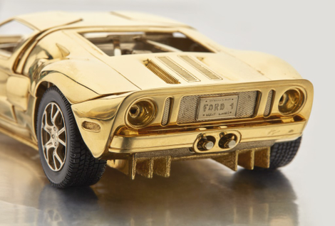 Illustration for article titled This Tiny 18-Karat Gold Ford GT Model Car Will Only Cost You About $40,000
